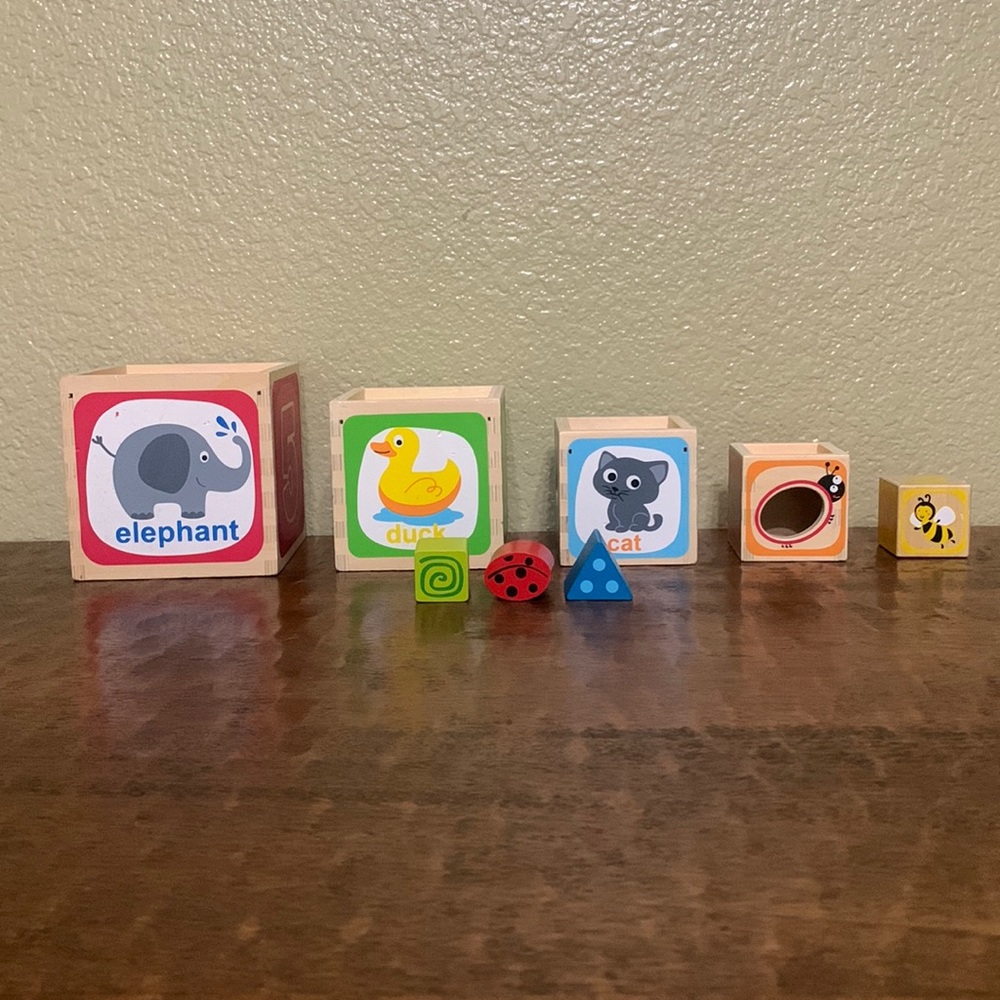 Hape 8pc Wooden Early Childhood Development Stacking Block Set